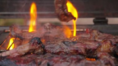 Kuzu biftek ızgara saygısız