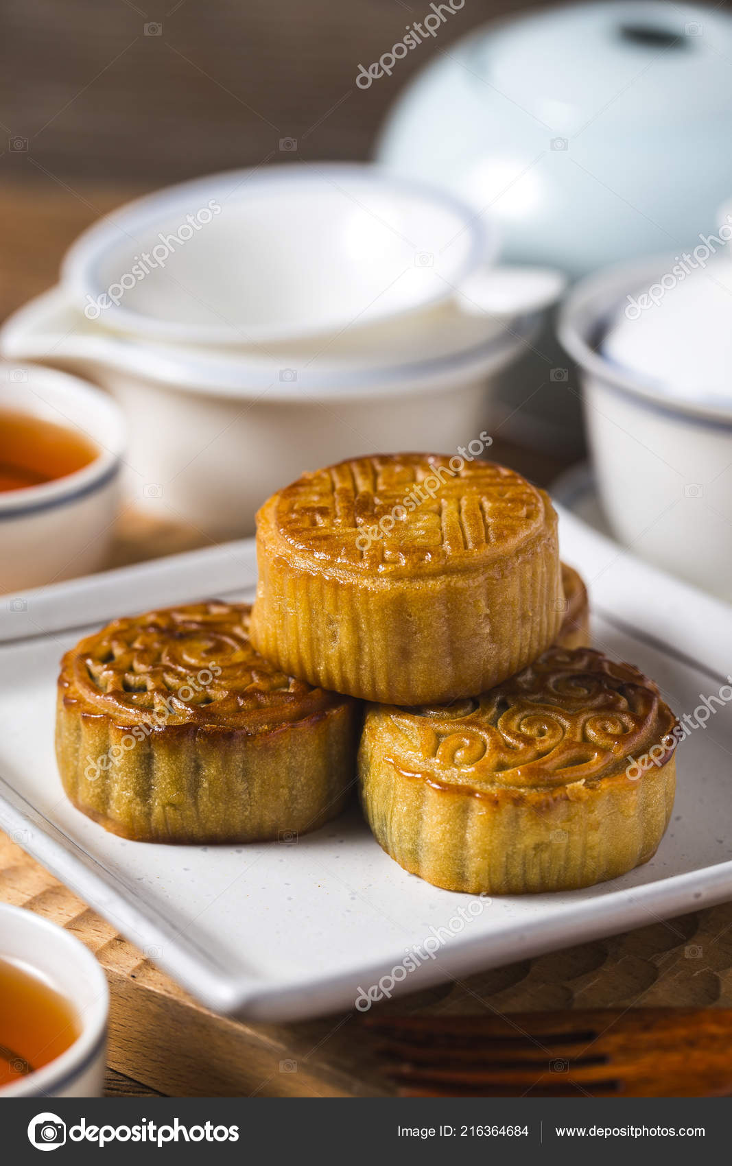 Mid Autumn Festival Chinese Traditional Pastry Mooncake Stock Photo C Dashu83 216364684