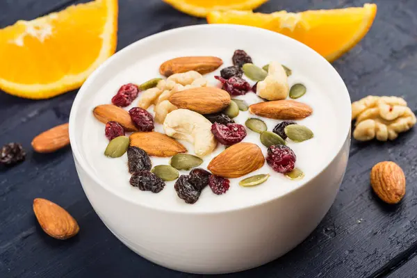 Bowl Yogurt Nuts Breakfast — Stock Photo, Image
