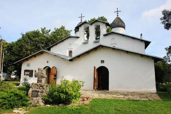 Iglesia Ortodoxa Construida Siglos Xvi Pskov Federación Rusia Septiembre 2020 — Foto de Stock