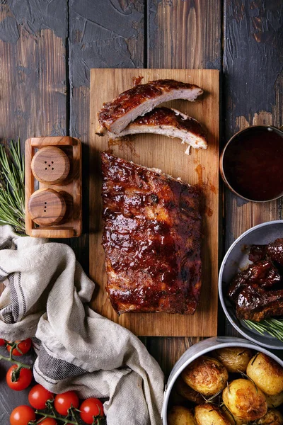 Costillas caseras de cerdo y ternera — Foto de Stock