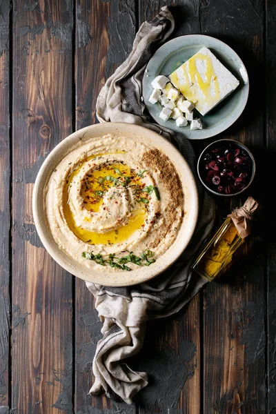 Hummus con olio d'oliva e cumino macinato — Foto Stock