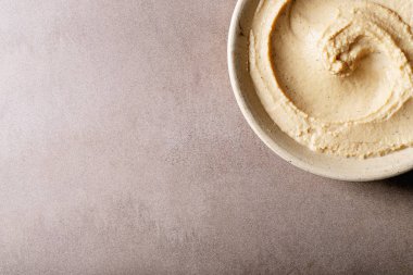 Seramik kasede humus