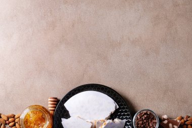 Geleneksel İspanyol şeker turron