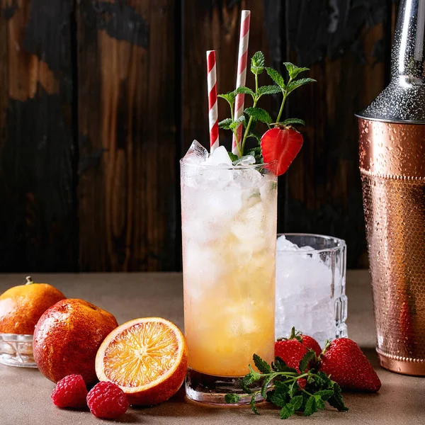 Blood orange cocktail with gin