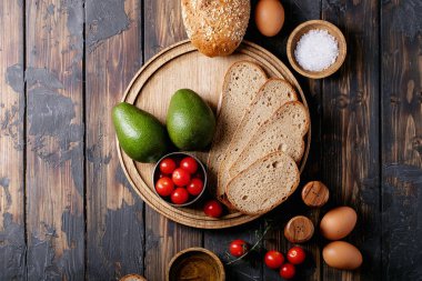 Avacado tost yapmak için Malzemeler