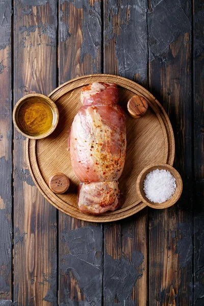 Raw pork tenderloin — Stock Photo, Image