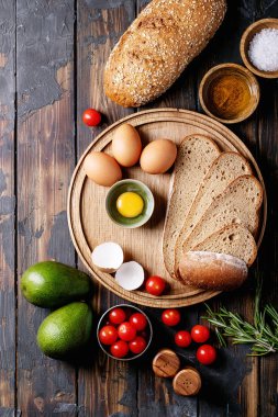 Avacado tost yapmak için Malzemeler