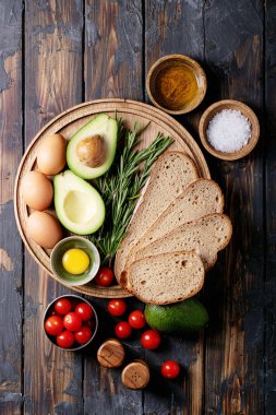 Avacado tost yapmak için Malzemeler