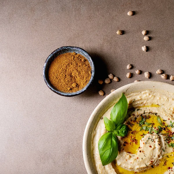 Hummus à l'huile d'olive et cumin moulu — Photo