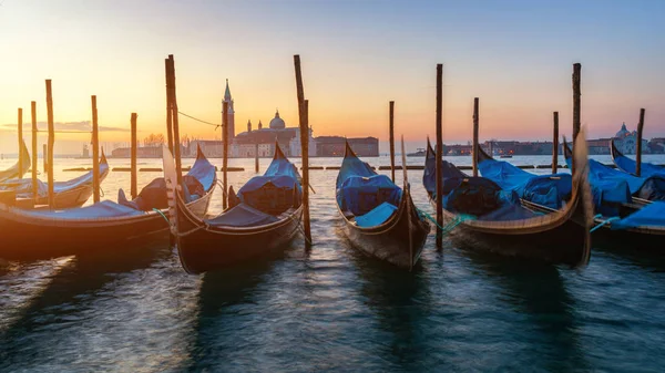 Canal Avec Gondoles Venise Italie Architecture Monuments Venise Carte Postale — Photo