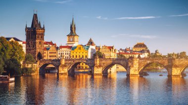 Çek Cumhuriyeti, Prag panorama tarihi Charles Köprüsü'ne ve Vltava Nehri ile