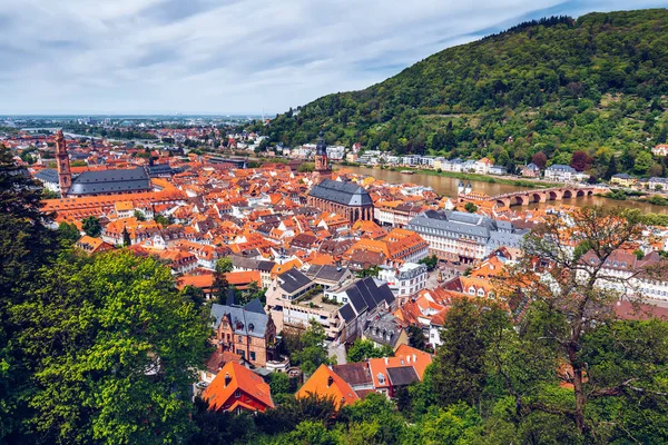 Görünümü güzel ortaçağ şehir Heidelberg, Almanya