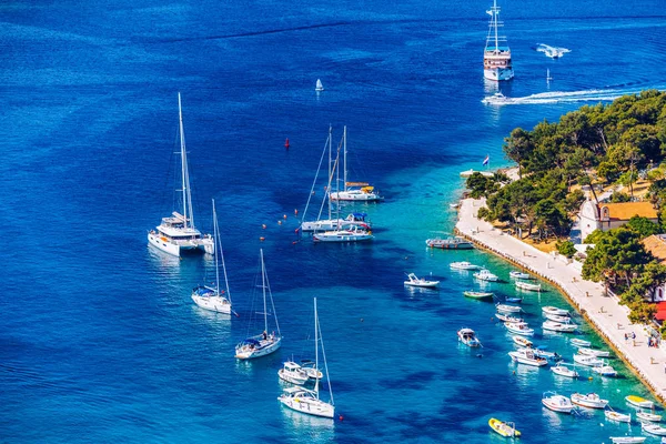 Vista Incredibile Arcipelago Con Barche Fronte Alla Città Hvar Croazia — Foto Stock