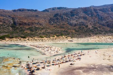 Balos Beach Gramvousa Island Girit'te yakınındaki havadan görünümü. Magic