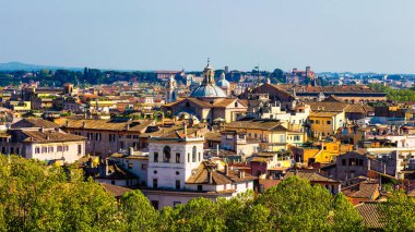 Roma, İtalya, dökme gelen tarihi merkezi üzerinden panoramik görünüm