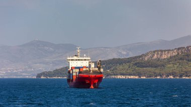 Konteyner kargo gemisi, ithalat ihracat iş lojistik ve transp