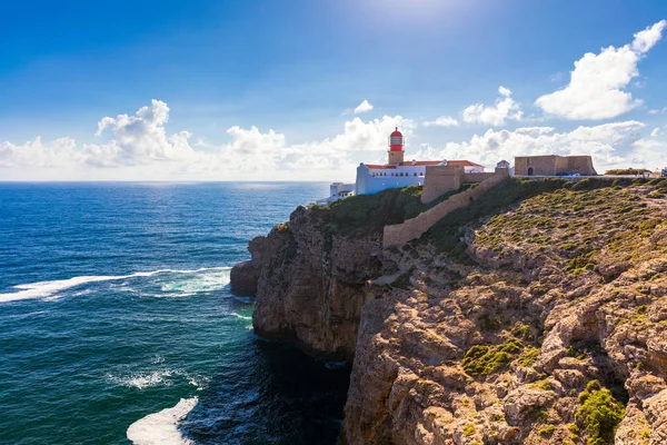 Latarnia morska Cabo Sao Vicente, Sagres, Portugalia. Farol do Cabo — Zdjęcie stockowe
