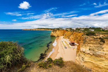 Careanos Plajı (Praia dos Careanos) Içinde Portimao, Algarve, Portug