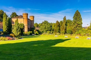 Karlsruhe Botanik Bahçesi. Karlsruhe, Almanya. t yaz görünümü
