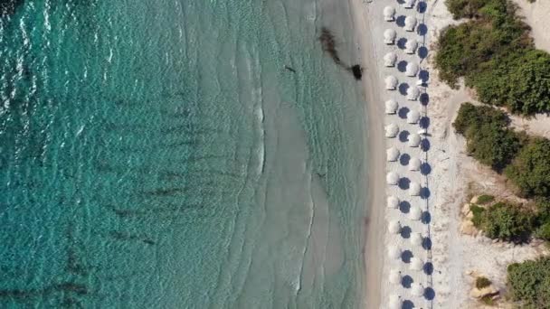 Blick Auf Sandstrand Yachten Und Meer Mit Azurblauem Wasser Villasimius — Stockvideo