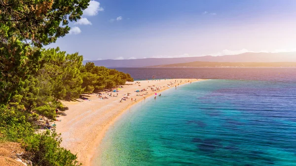 Gyönyörű Panoráma Híres Adriai Tenger Strand Zlatni Rat Golden Cape — Stock Fotó