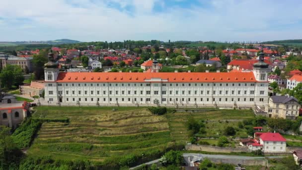 Vista Kutna Hora Com Igreja Santa Bárbara Património Mundial Unesco — Vídeo de Stock