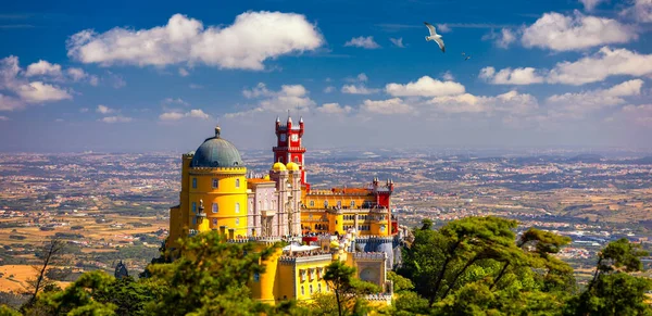 Palác Pena Sintra Lisabon Portugalsko Cestování Evropě Dovolená Portugalsku Panoramatický — Stock fotografie