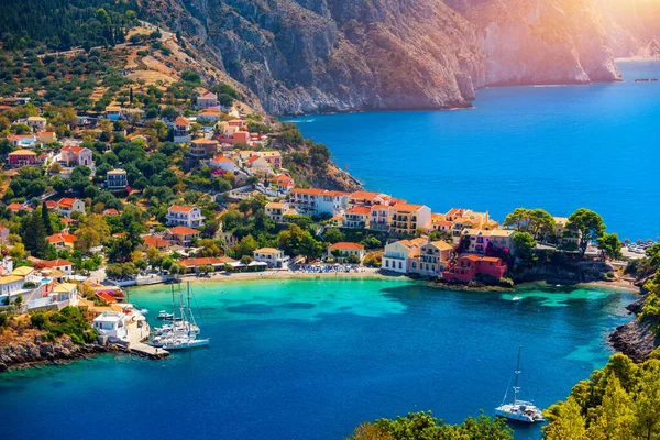 Assos Village Kefalonia Greece Turquoise Colored Bay Mediterranean Sea Beautiful — Stock Photo, Image