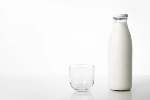 Photo Bottle Milk Glass White Background — Stock Photo, Image