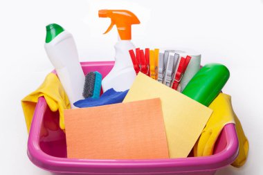 Temizlik ve ev temizlik ana araçları.