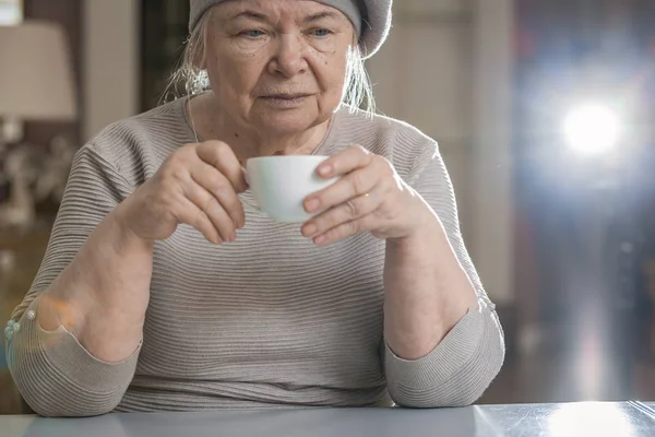 Portræt Ældre Kvinde Pension - Stock-foto