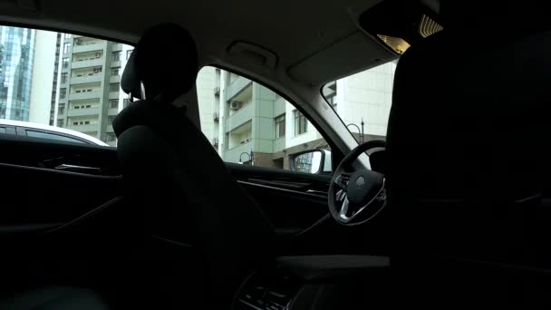 Un cher intérieur de voiture close-up — Video