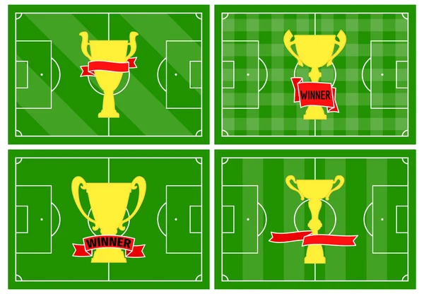 Conjunto de cuatro campos de fútbol con diferentes copas de oro en diferentes adornos de hierba verde — Vector de stock