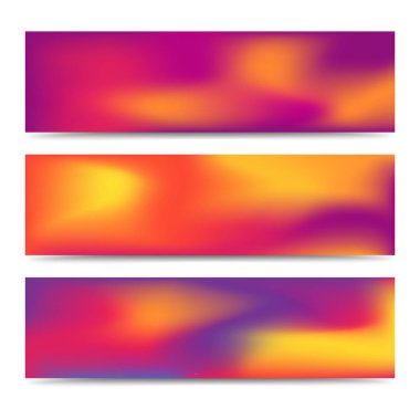 Pürüzsüz soyut bulanık degrade afiş seti