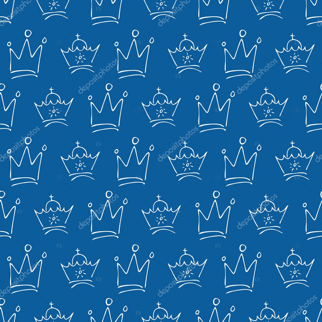 Hand drawn crowns. Seamless pattern of simple graffiti sketch queen or king crowns. Royal imperial coronation and monarch symbols. Vector illustration.
