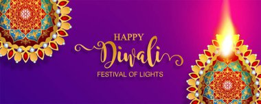 Mutlu Diwali festivali kartıyla altın diya desenli ve kristaller kağıt üzerinde arka plan rengini.