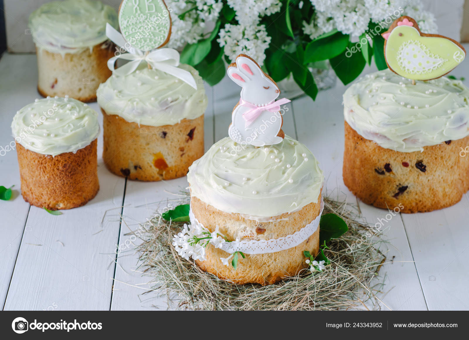 Easter Cake Russian Ukrainian Traditional Kulich Paska