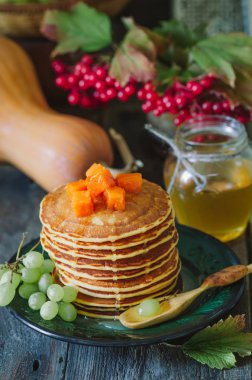 Sonbahar kahvaltı kabak krep ile