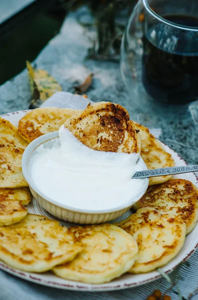 Autumn Breakfast Pancakes Cottage Cheese Pancakes Ussian Syrniki Sour Cream — Stock Photo, Image