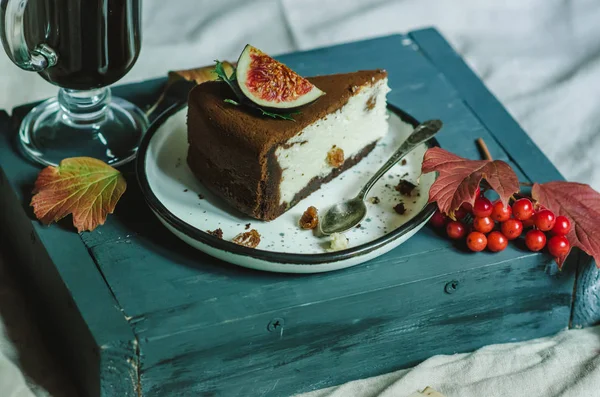 Breakfast Bed Coffee Chocolate Cheesecake — Stock Photo, Image