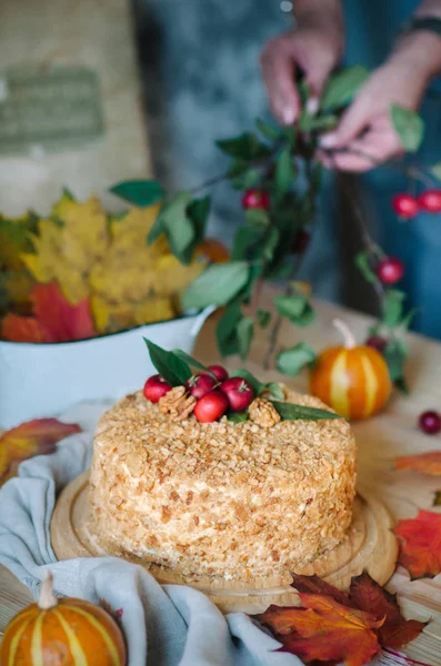 Autumn Cake Decorated Paradise Apples Autumn Still Life Cake Traditional — Stock Photo, Image