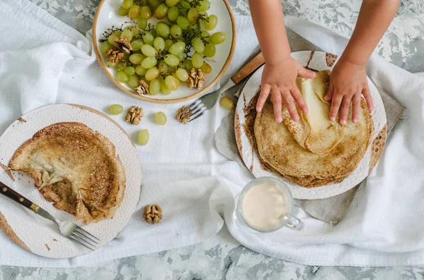 Geleneksel Ukrayna Veya Rusça Krep Geleneksel Yemekleri Tatil Karnaval Maslenitsa — Stok fotoğraf