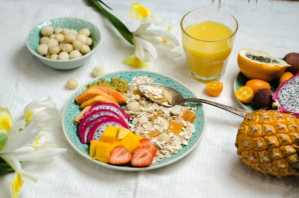 Healthy Breakfast Fresh Granola Muesli Yogurt Fruits Berries Grey Background — Stock Photo, Image