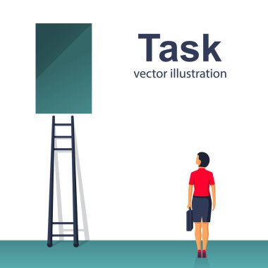 Görev kavramı. İşkadını kablosuz ile duvar önünde duruyor