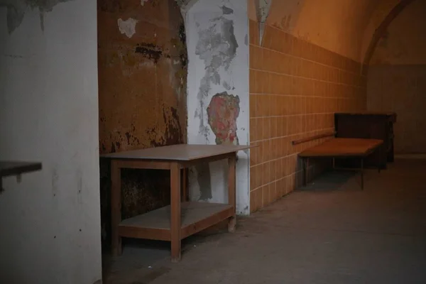 탈린 시, 에스토니아에서 파타레이라는 이름의 버려진 옛 소련 감옥. — 스톡 사진