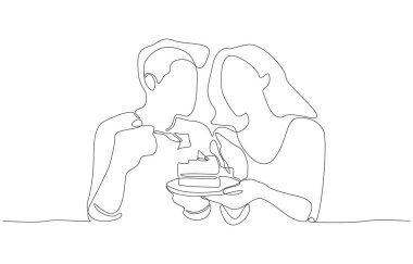 Tek sıra halinde tek sıra halinde tek sıra halinde pasta paylaşan çiftler..