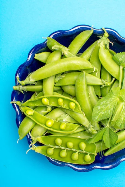 Fresco Verde Maturo Zucchero Scatta Piselli Dolci Ciotola Copiare Spazio — Foto Stock