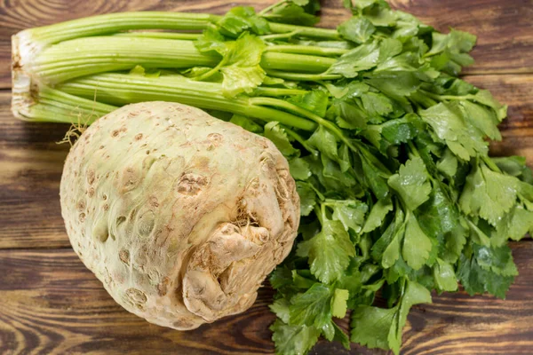 Fresh Raw Celeriac Head Celery Green Crisp Petiole Ingredient Many — Stock Photo, Image