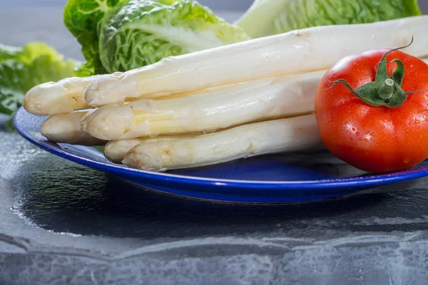 Witte Rauwe Grote Nederlandse Asperges Klaar Koken — Stockfoto